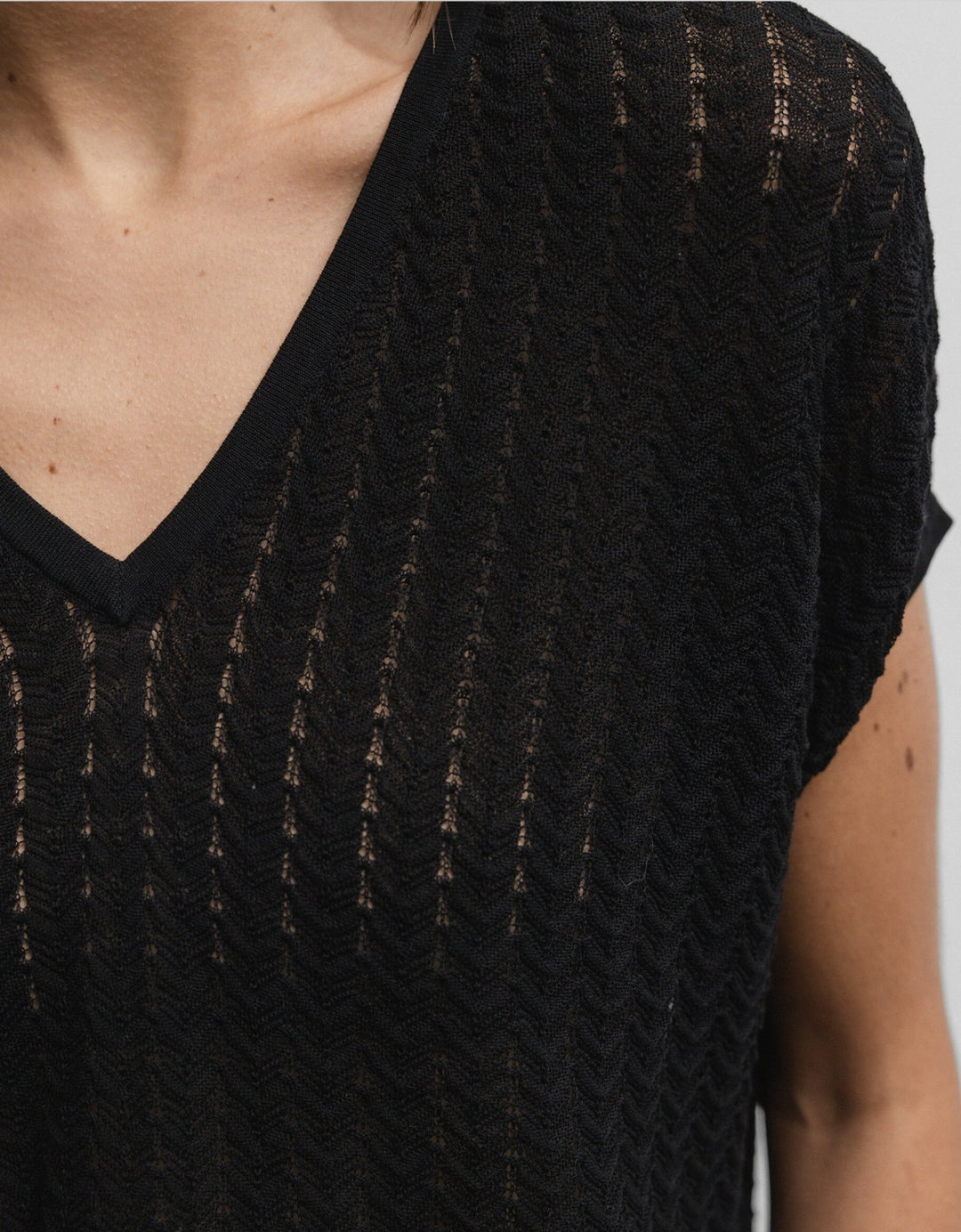 Mos Mosh Shani Plain V-neck Knit top