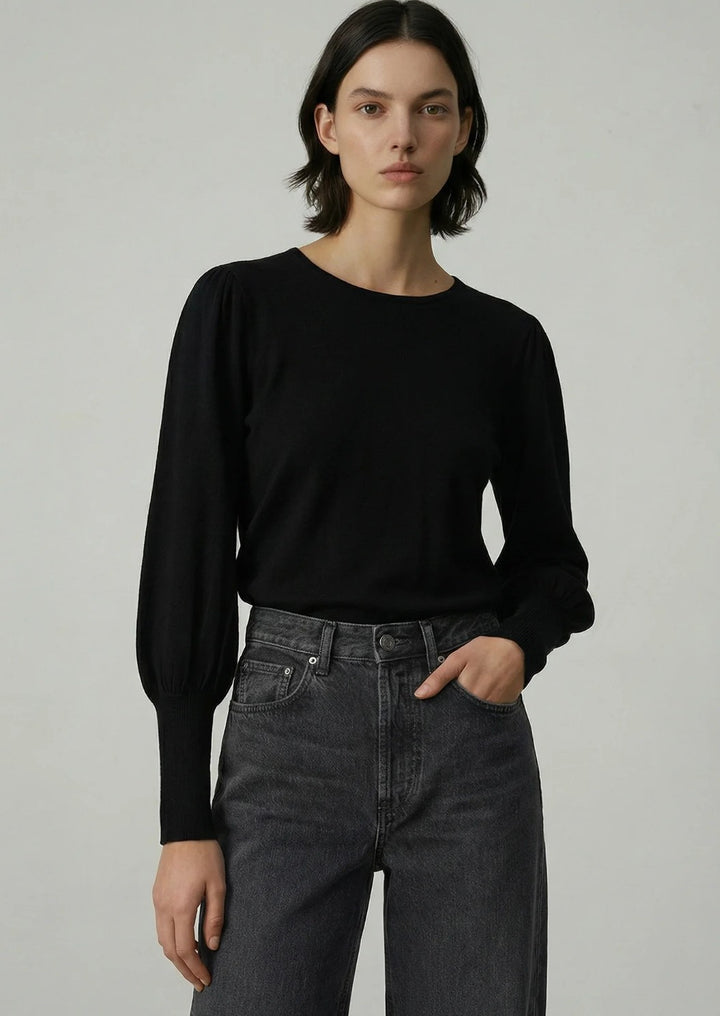 Aleger ALWAYS bell-sleeved - Black