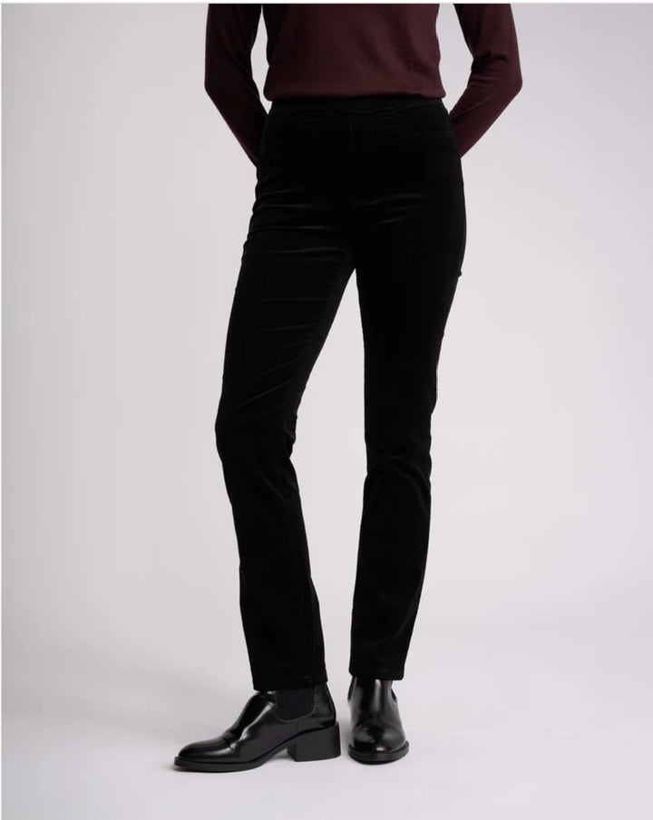 Vassalli Bay Cord Pants -BLK