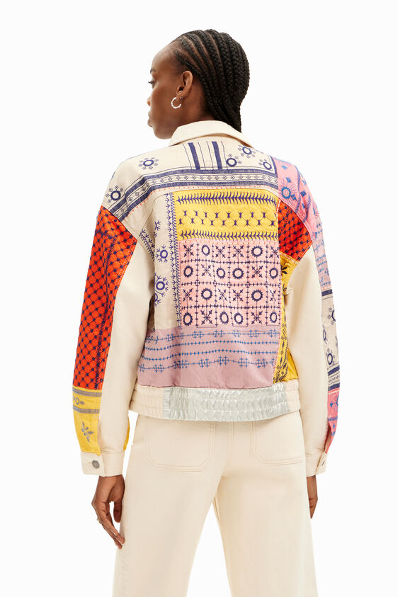 Desigual Short embroidered denim jacket