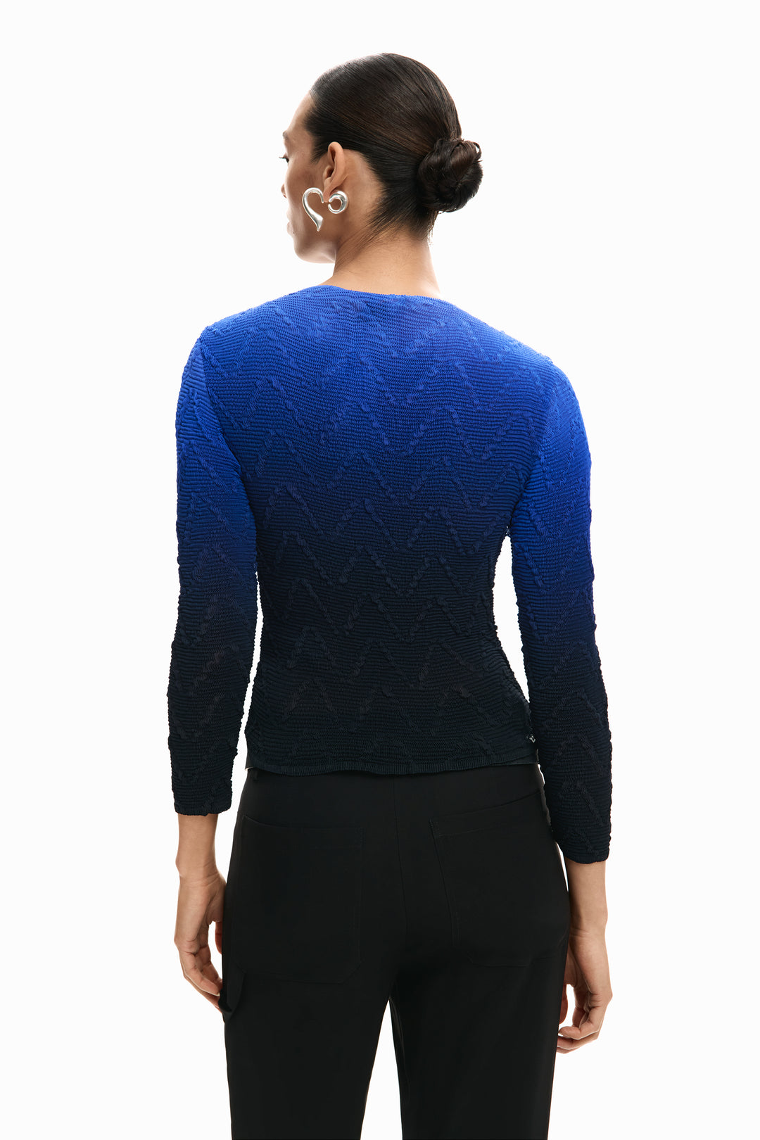 Desigual gradient-textured top