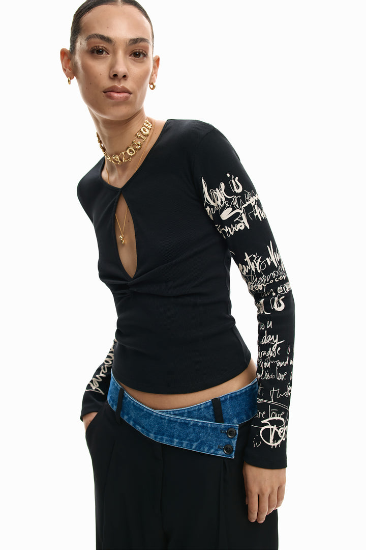 Desigual Key hole lettering Top