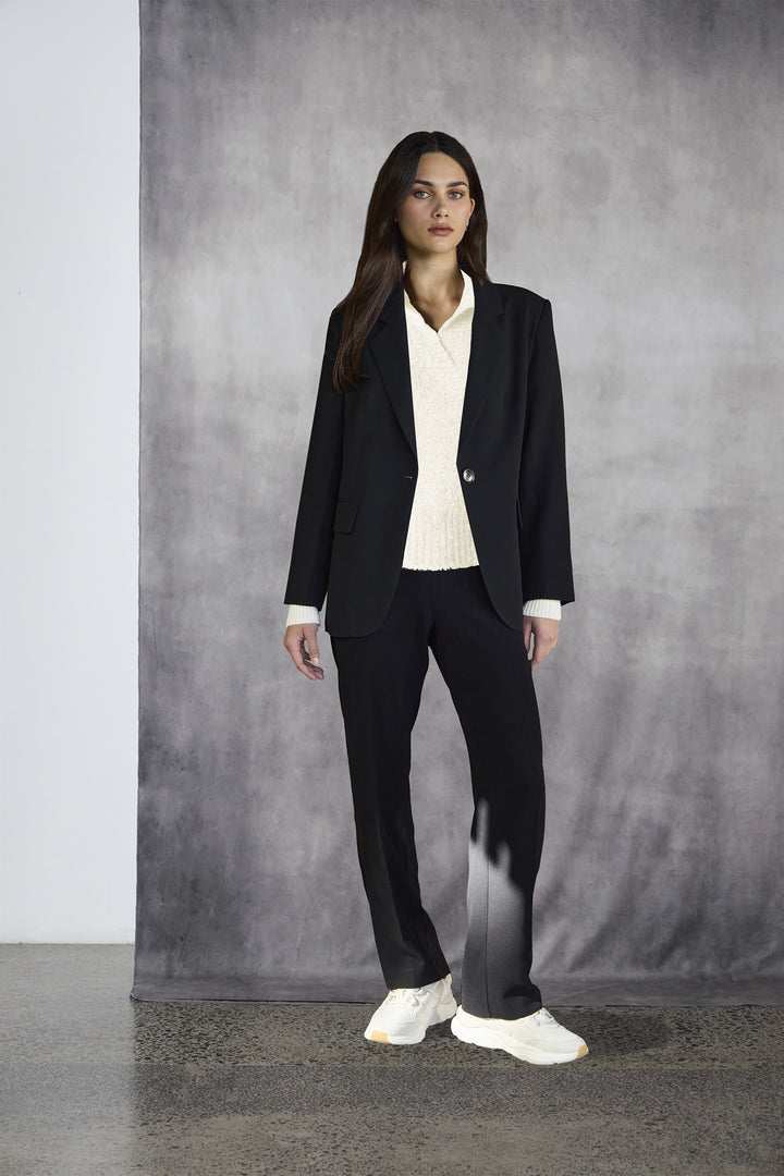 Lania Athena Jacket Black