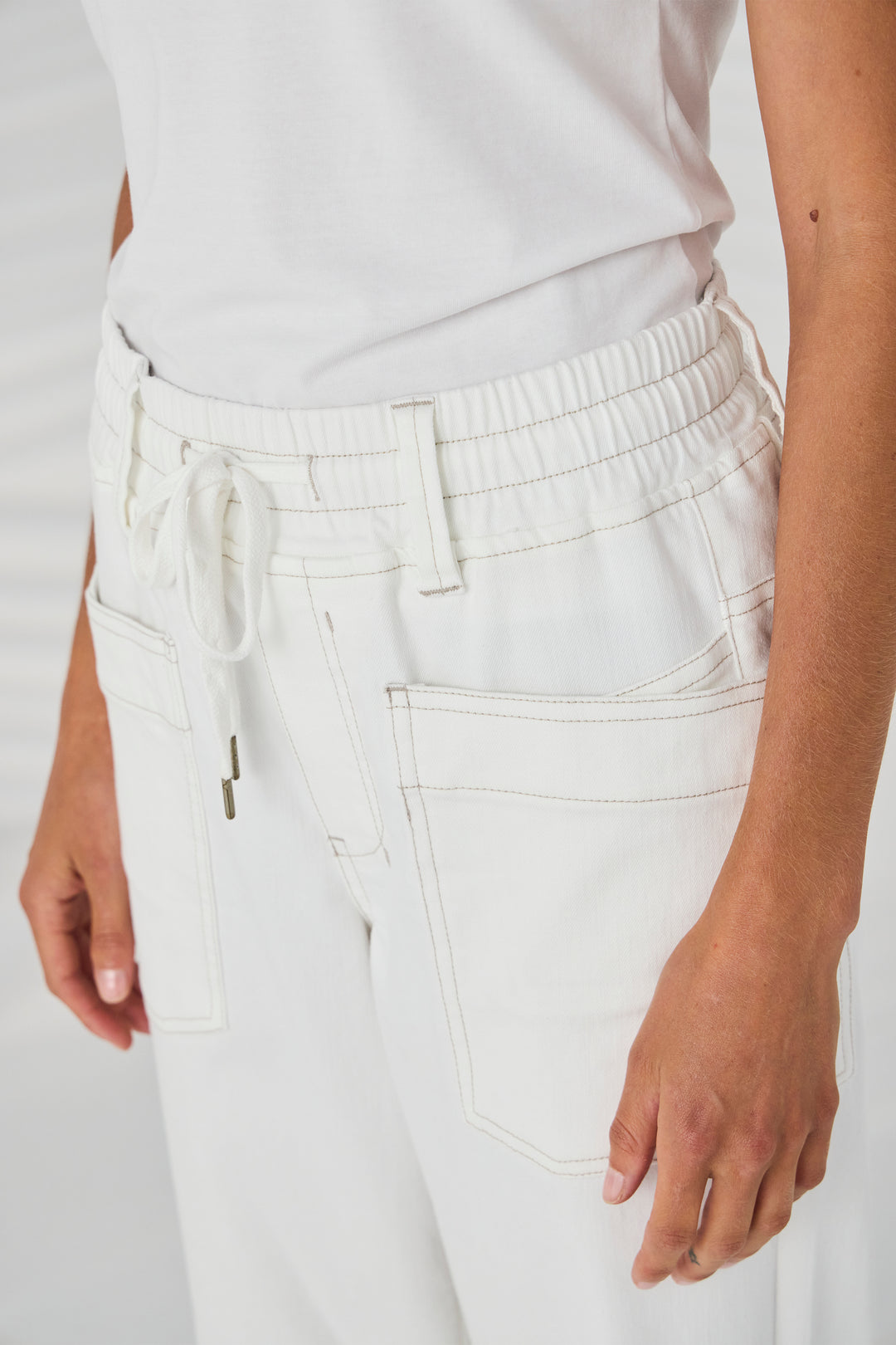 Lania State Jean - Ivory