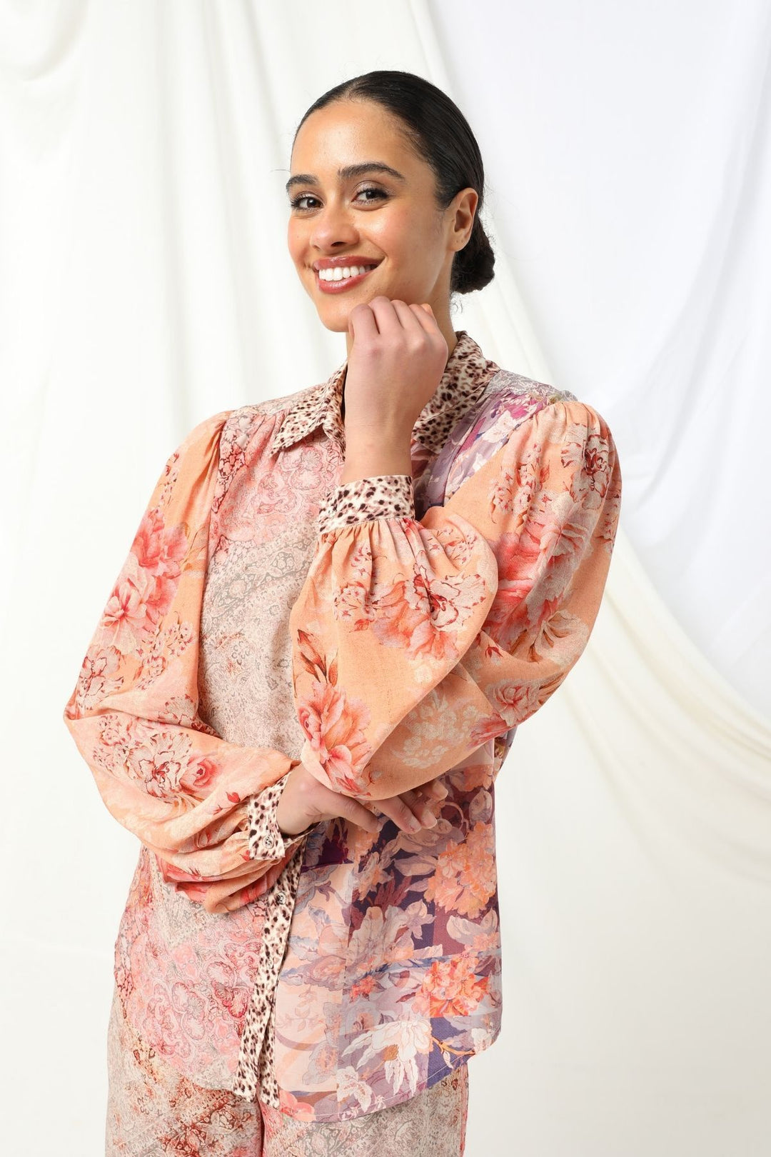 Kachel Lorelai Blouse