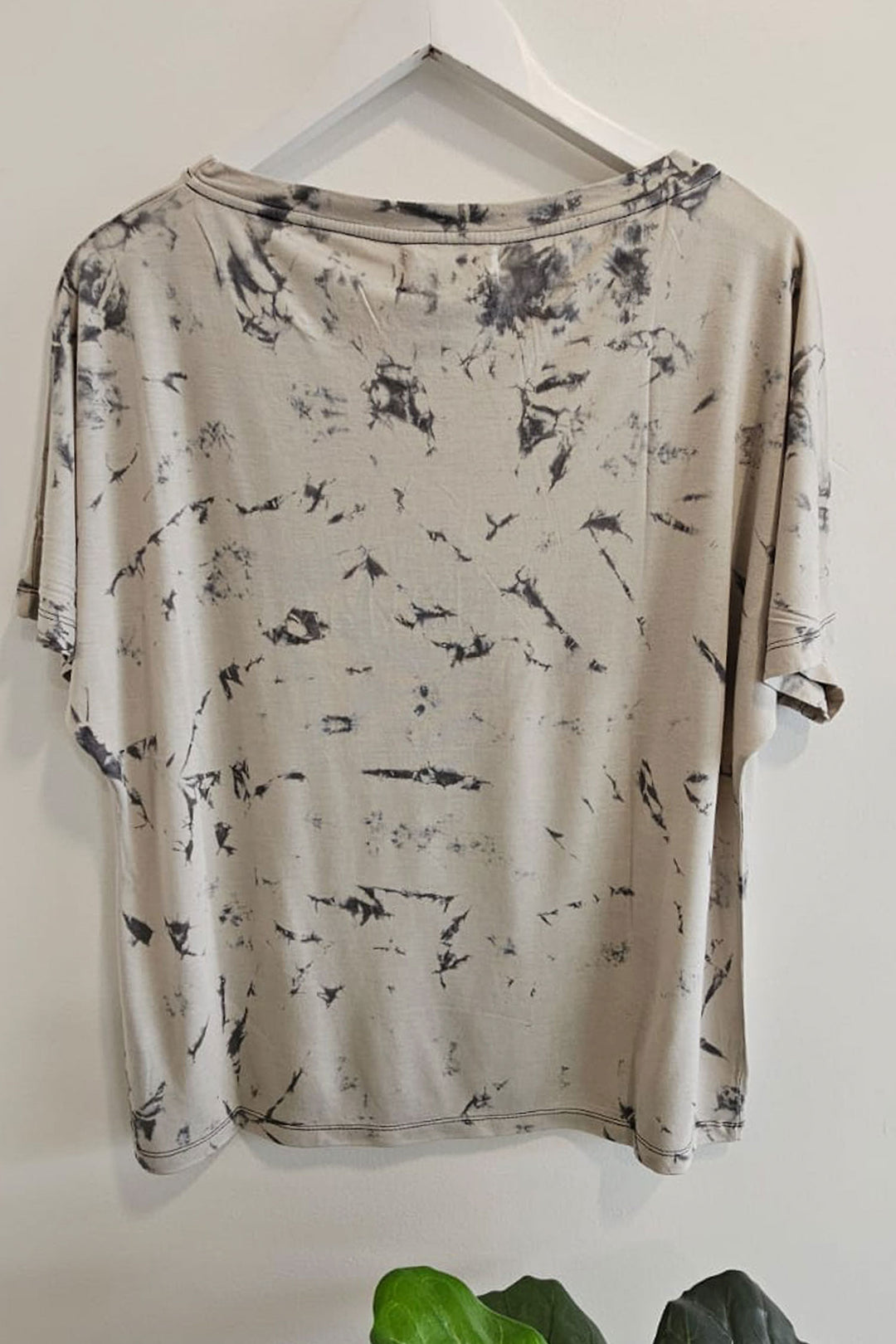 Adine Studio Nonchalant Light Tee