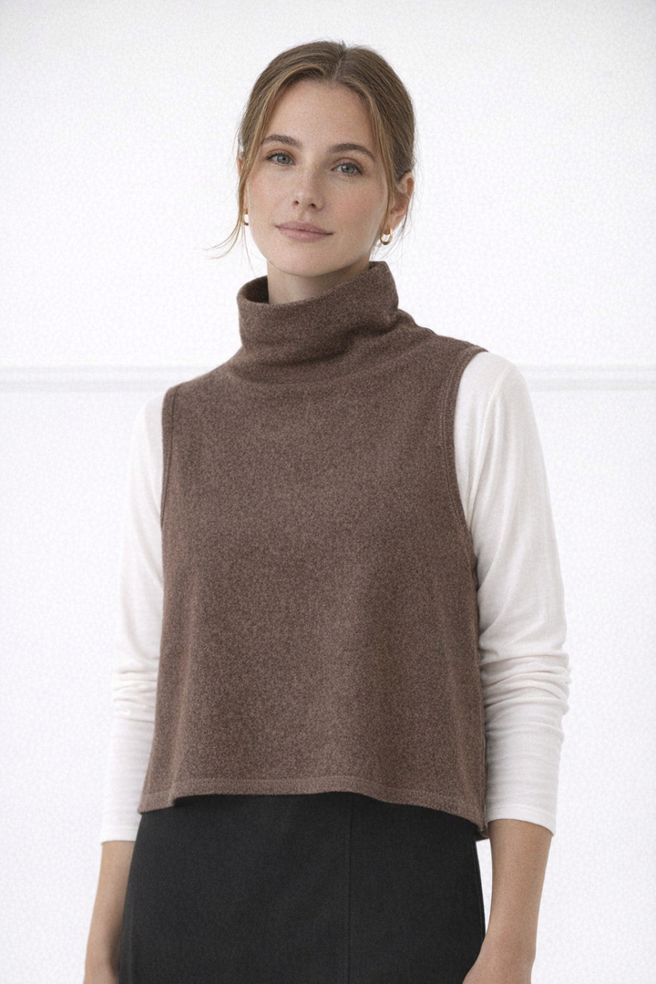 By Basics Reversible Wool Vest -Earth