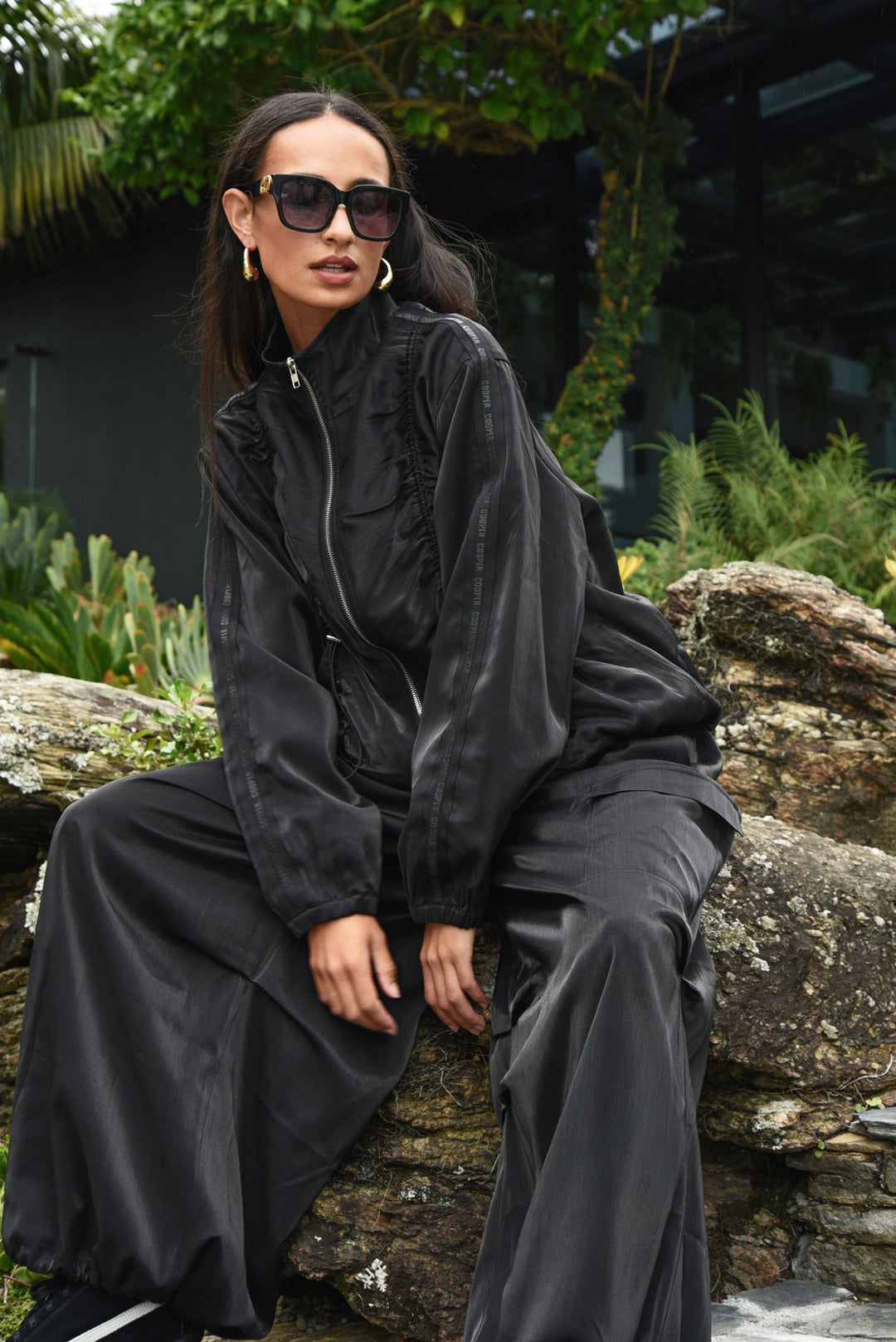 Cooper ZIP TO THE POINT jacket - BLK