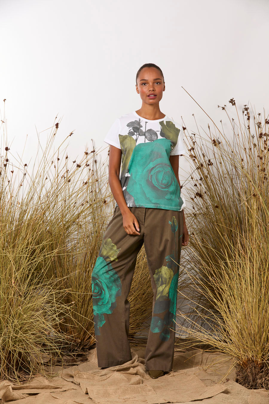M.A.Dainty Camo Roses Journal Pant