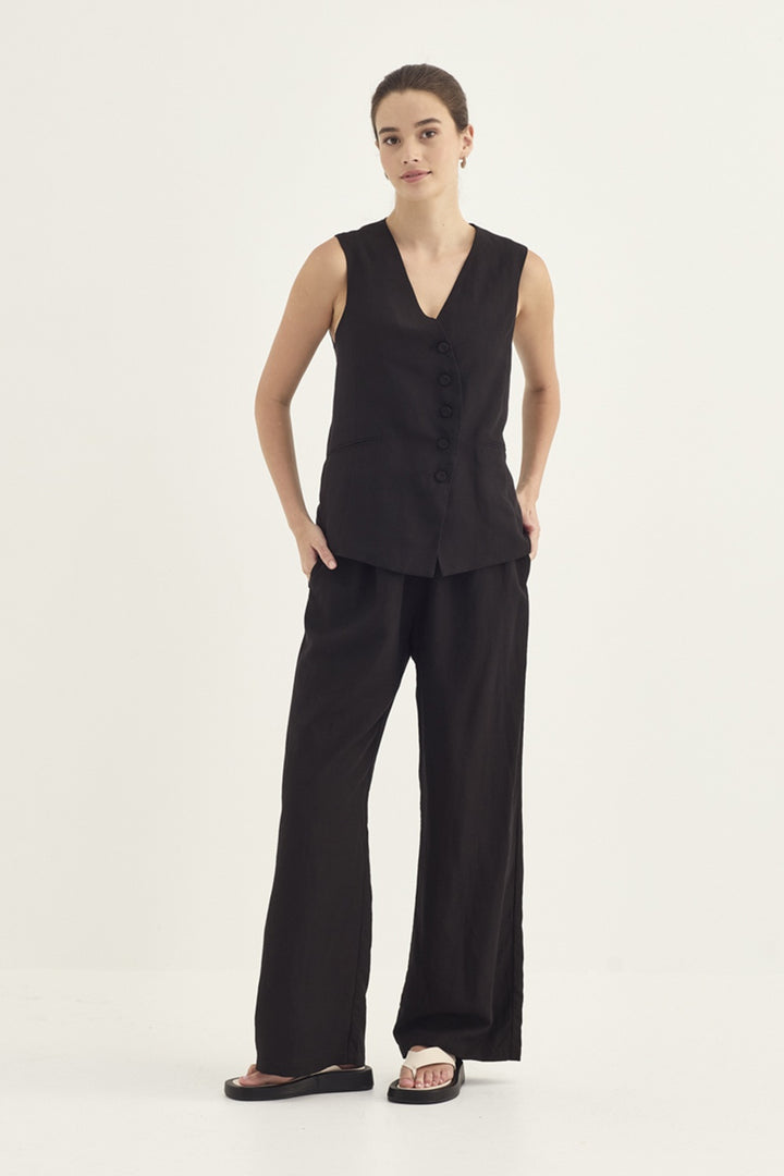 Verge Darling Vest - BLK