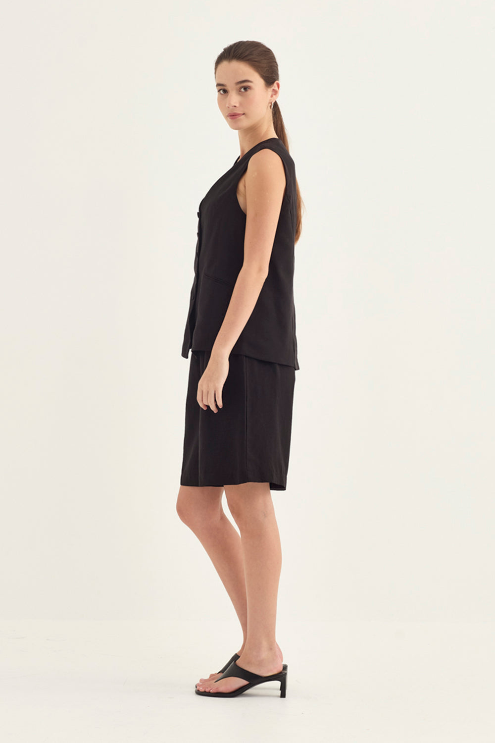 Verge Darling Vest - BLK