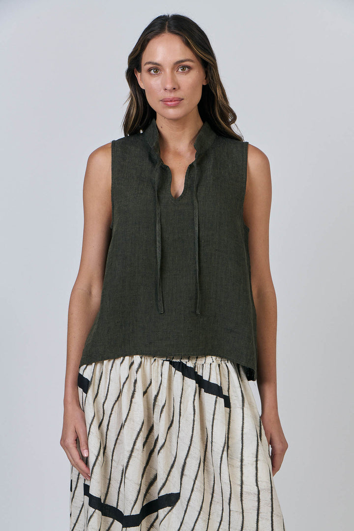 Naturals by O & J Sleeveless Linen Top