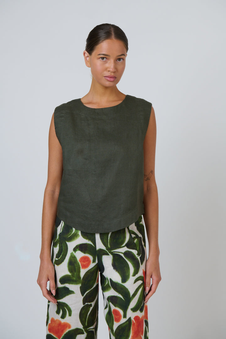 Naturals by O & J Sleeveless Top - Topiary