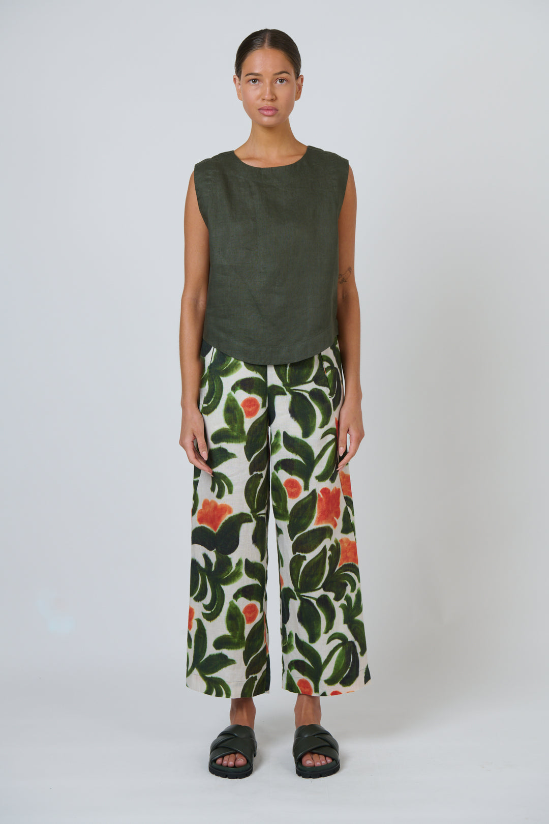 Naturals by O & J Sleeveless Top - Topiary