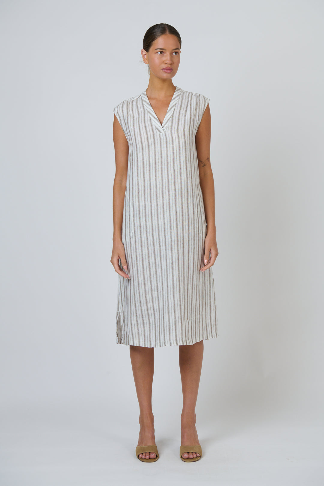 Naturals by O & J Linen Dress – Travertine