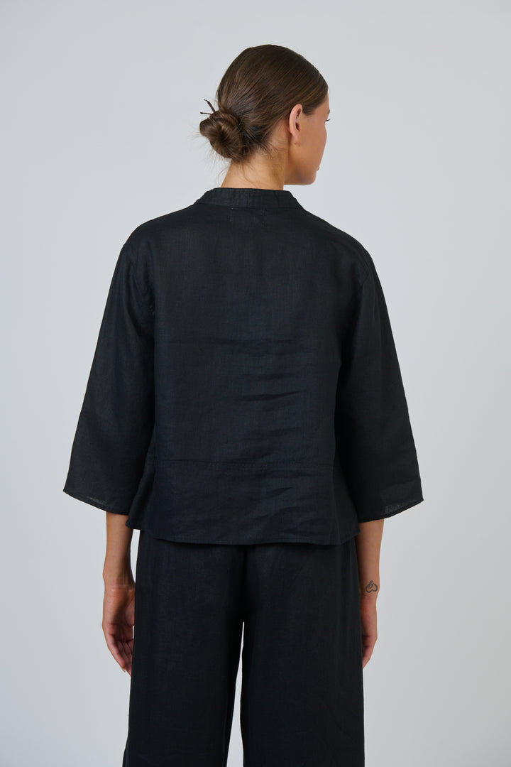 Naturals by O & J Linen Top - Black