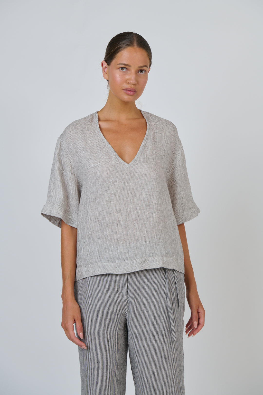 Naturals by O & J Linen Top - Chai