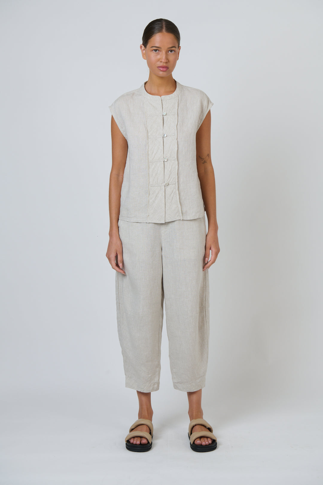 Naturals by O & J Linen Pants - Sand