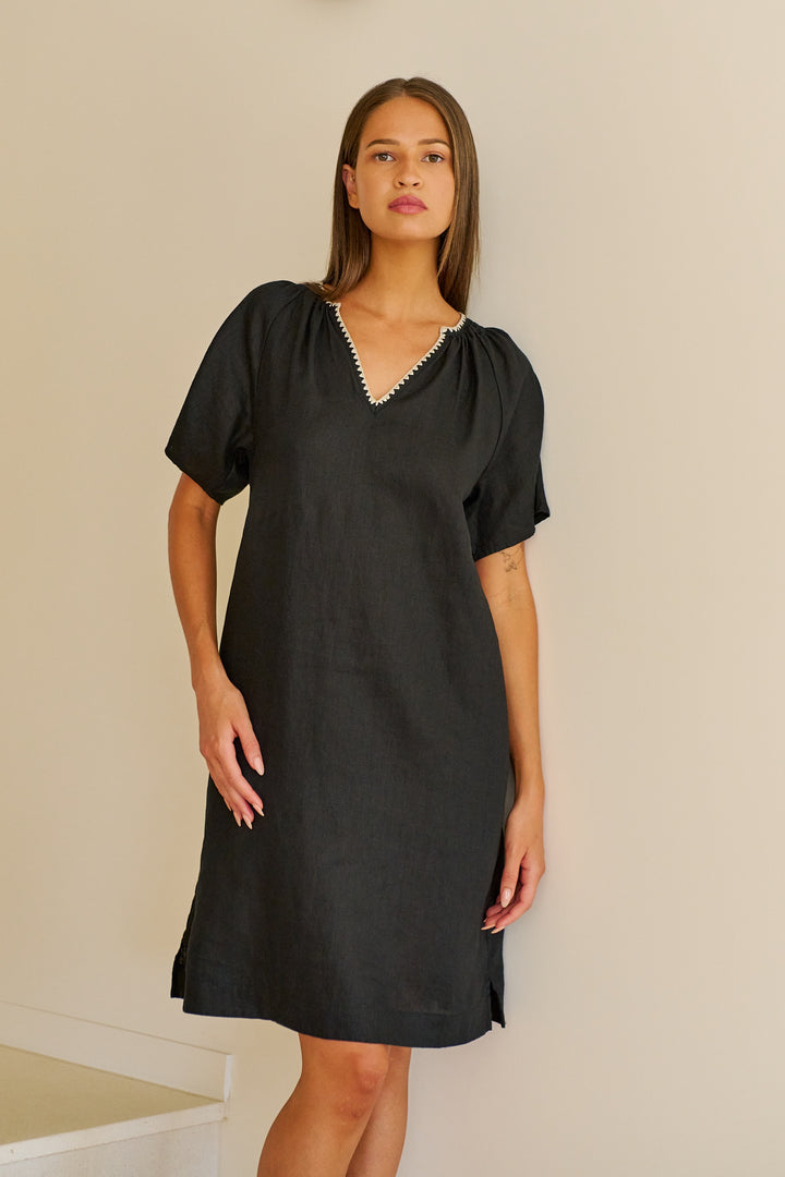 Naturals by O & J Linen Dress - Black