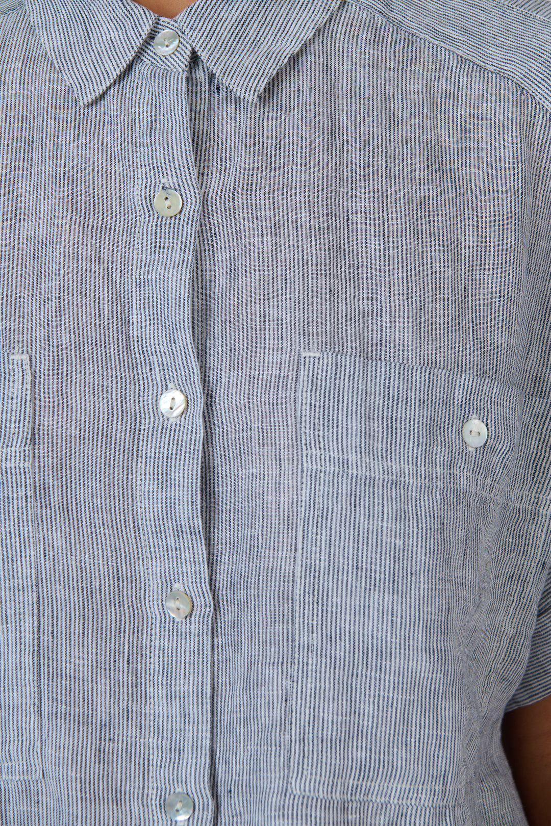 Naturals by O & J Linen Top - Sliver