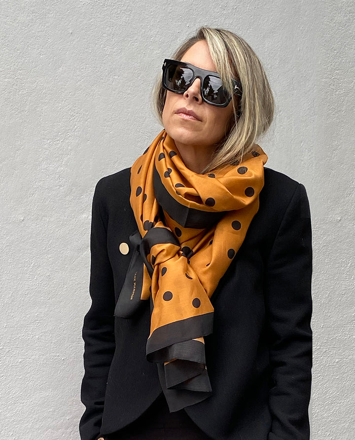 Dark Hampton The Gallagher Scarf