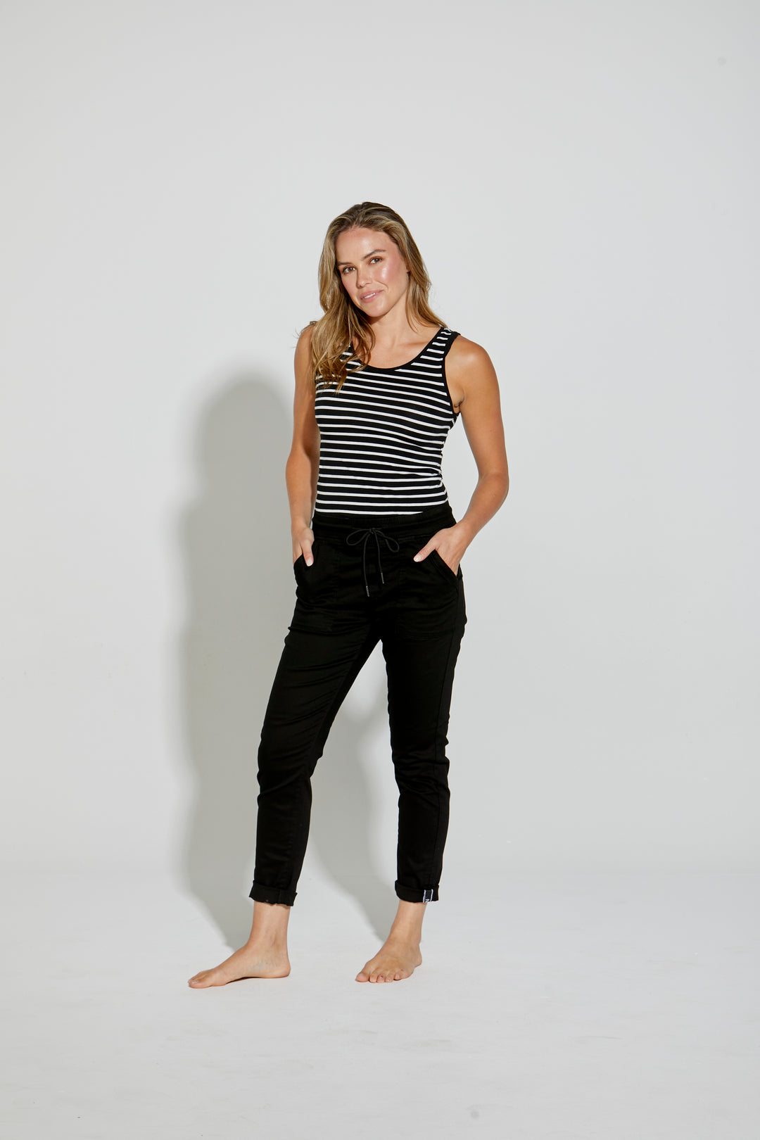 New London Hope Jogger Jeans - Black