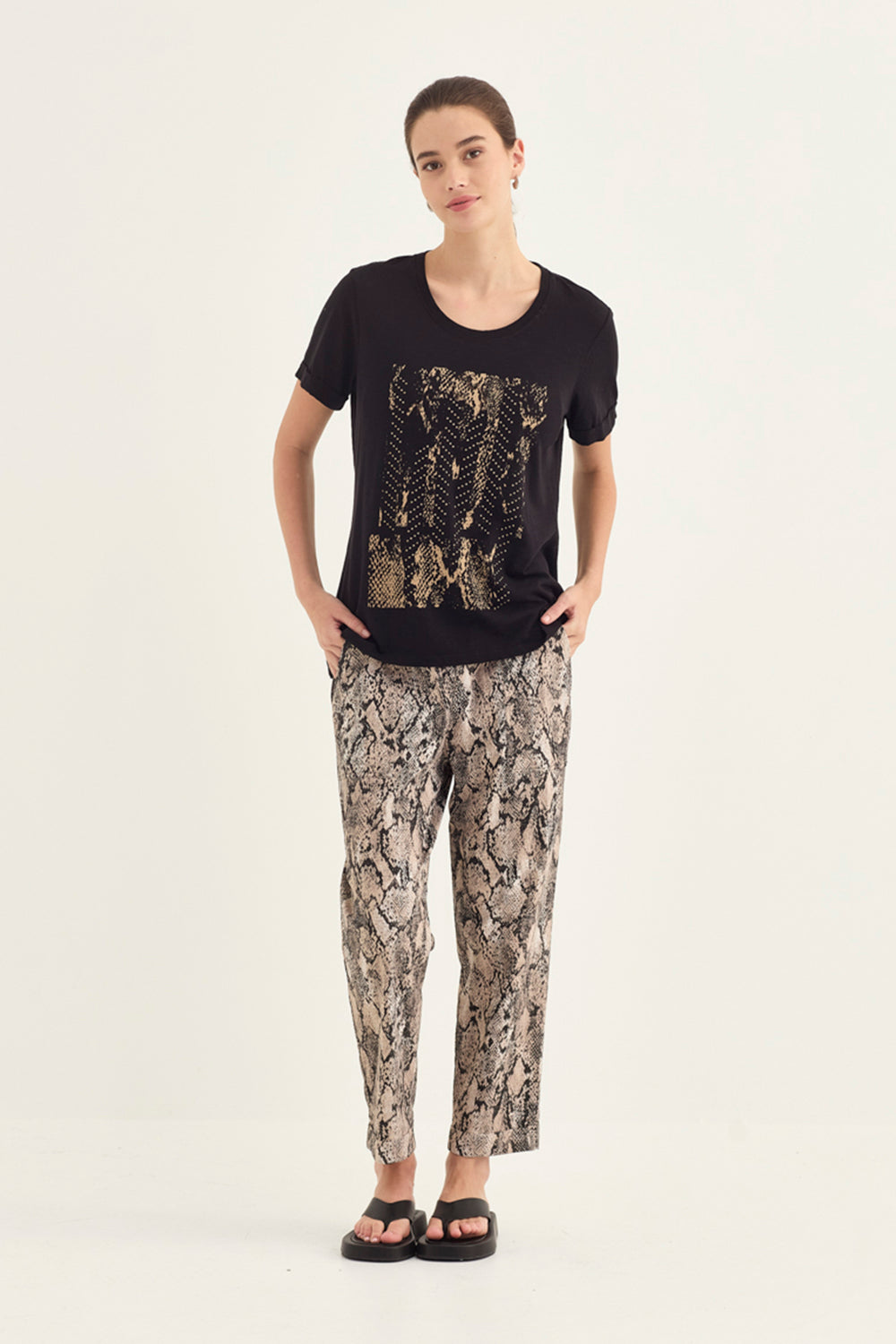 Verge Hallie Top - Blk