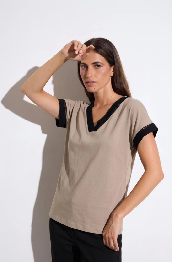 Tinta & Bariloche Judith Tee - Beige