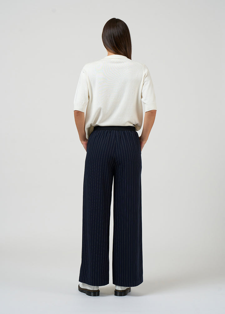 Madly Sweetly Trax Pant - Navy