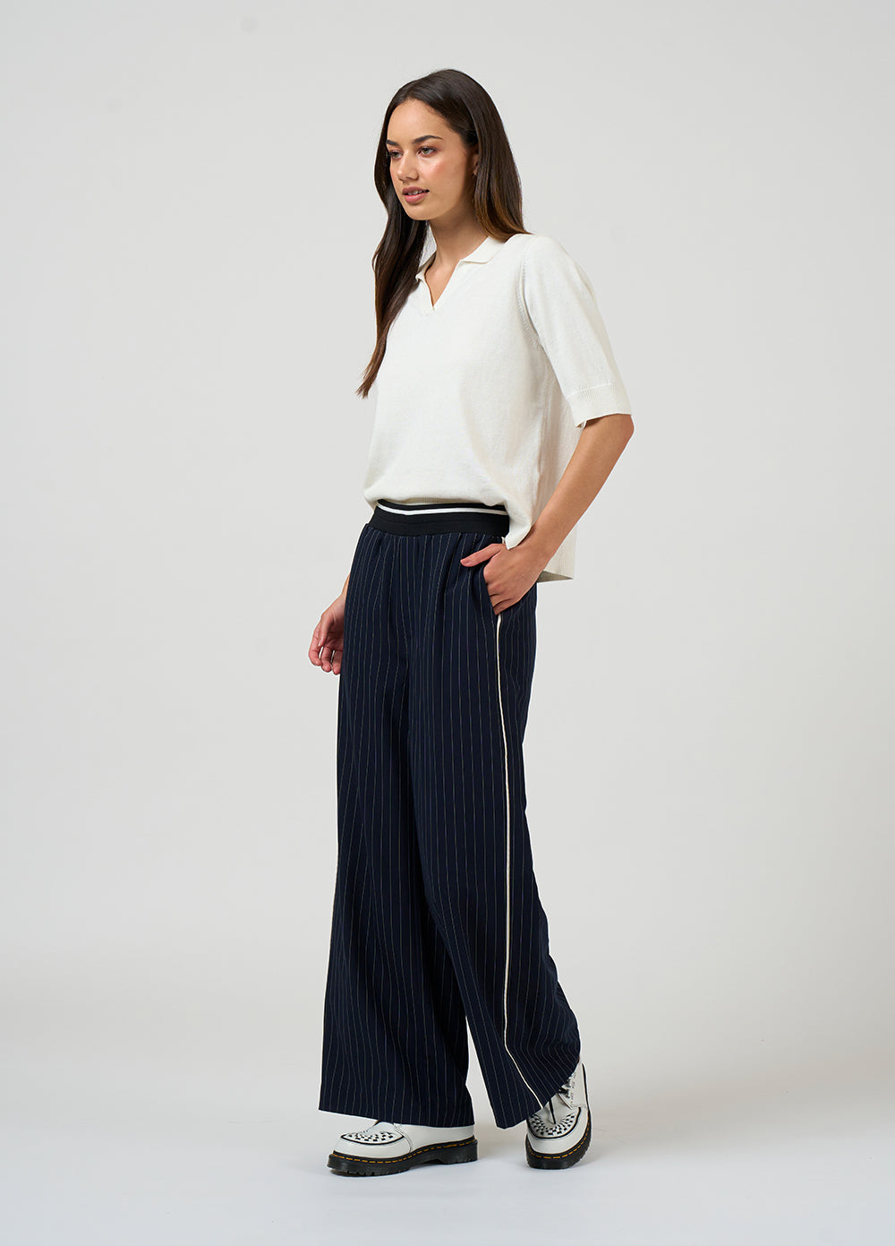 Madly Sweetly Trax Pant - Navy
