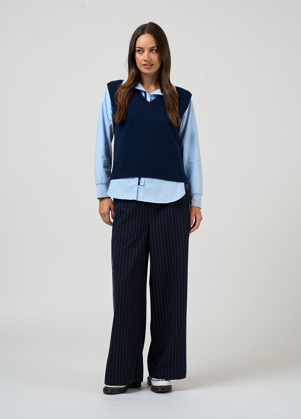 Madly Sweetly Trax Pant - Navy