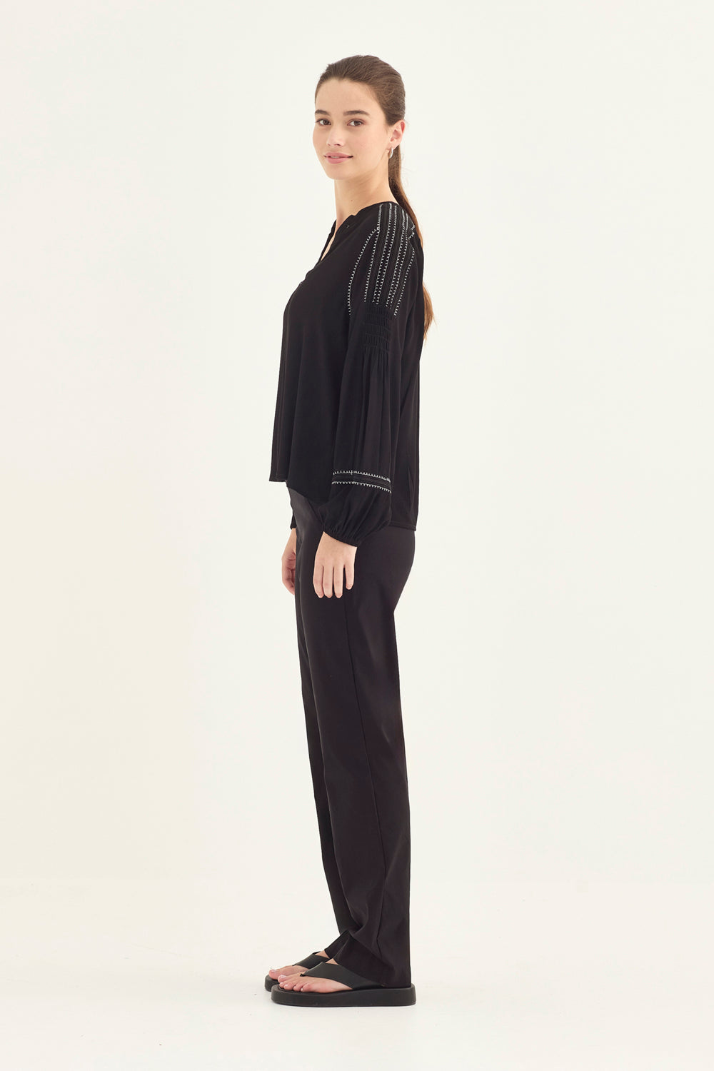 Verge Myra Blouse - BLK