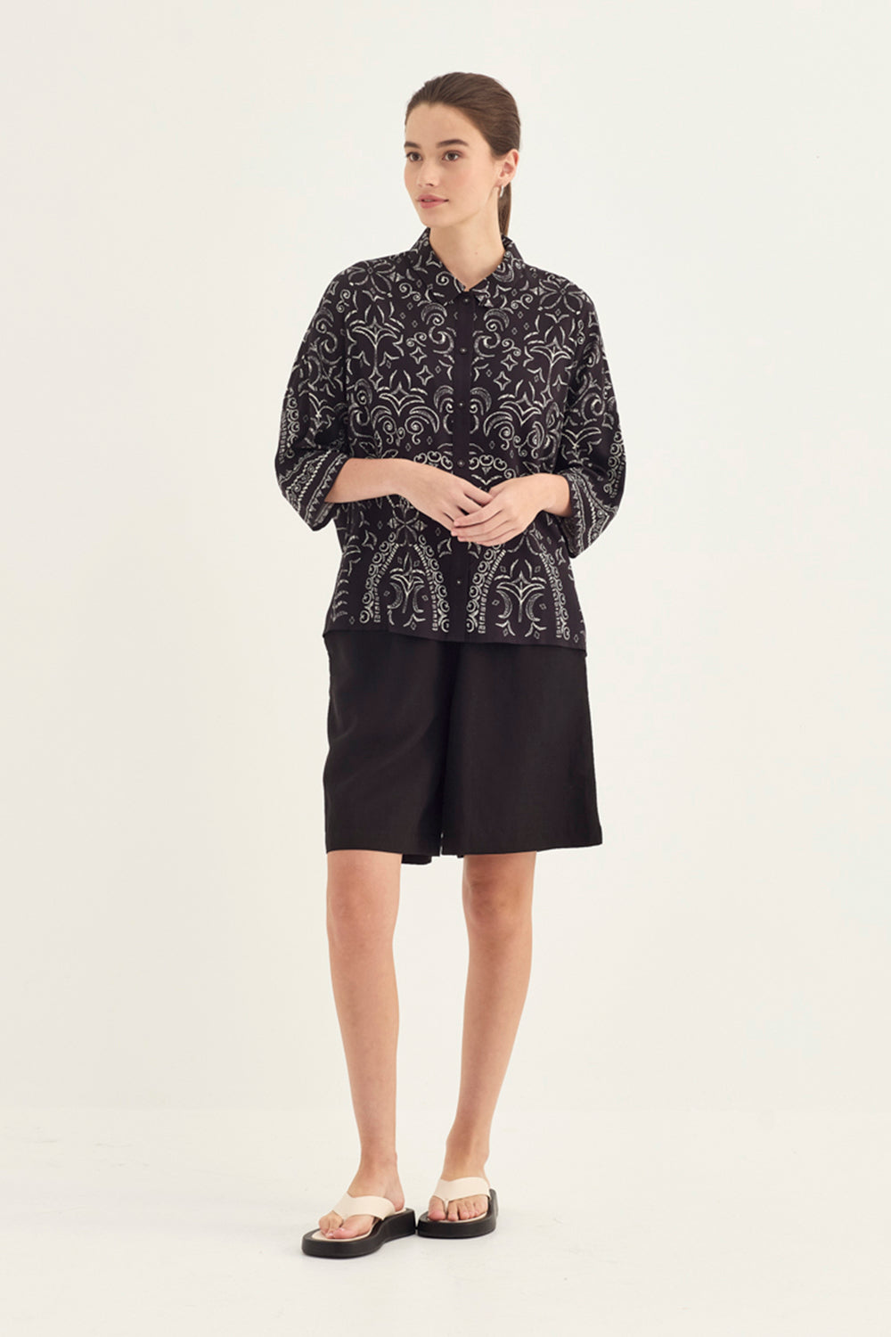 Verge Darling Shorts - BLK