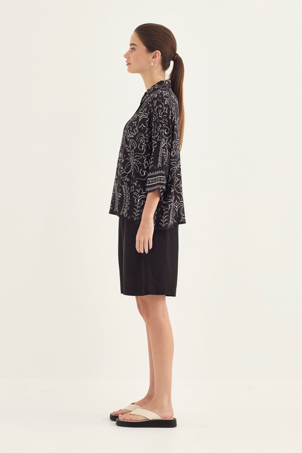 Verge Darling Shorts - BLK