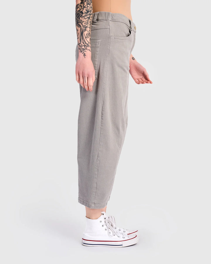 Alembika Go-To Barrel Pants