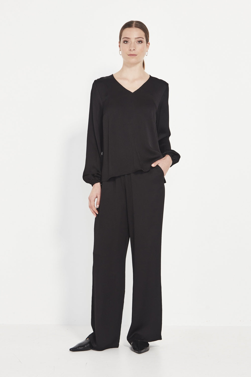 Verge Savant Top - Black