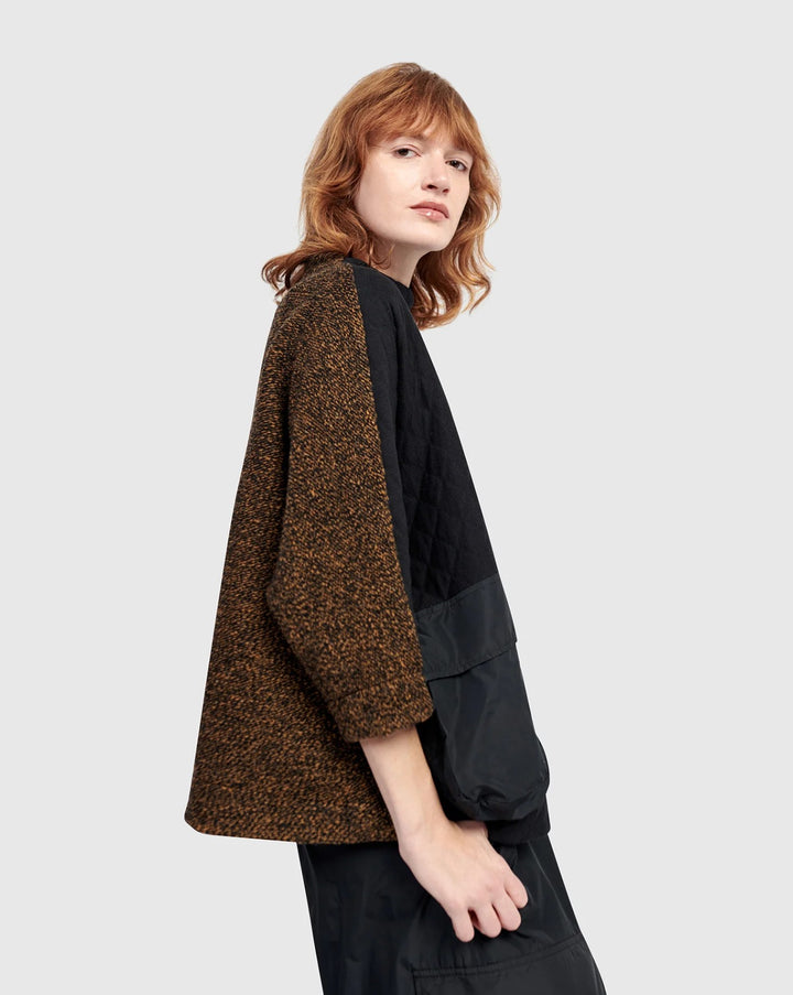 Alembika Urban Black Boxy Stepped Hem Top