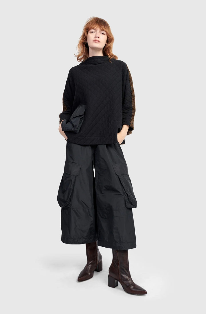 Alembika Urban Black Boxy Stepped Hem Top