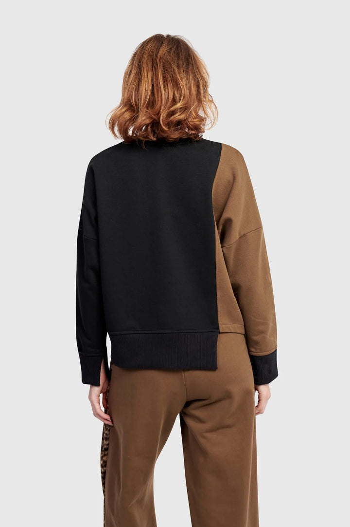 Alembika Urban Lair Crewneck Top