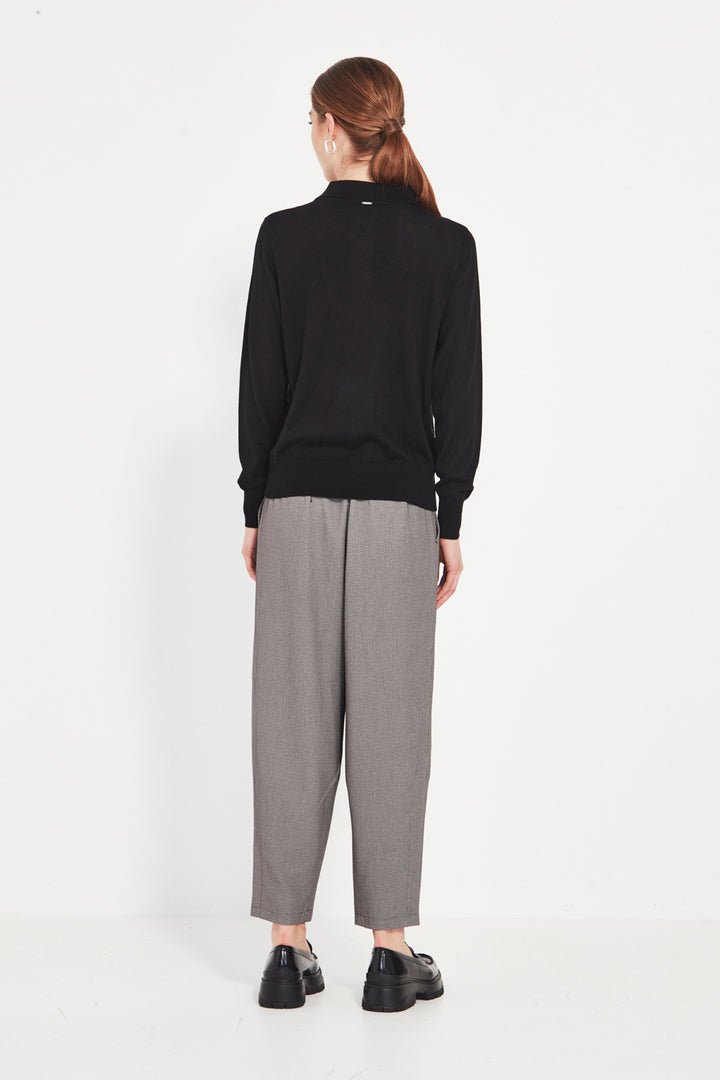 Verge Valley Sweater - Black