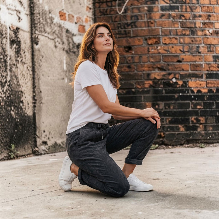 Amici Velito Corduroy Pant - BL