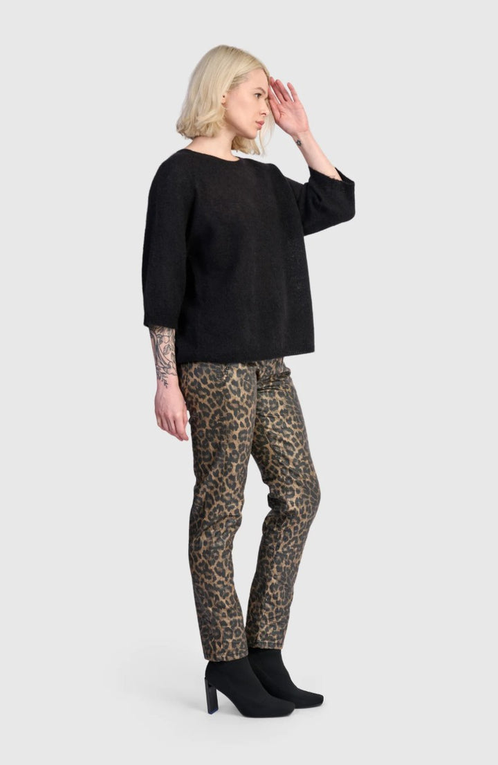 Alembika Black Core Pullover Sweater