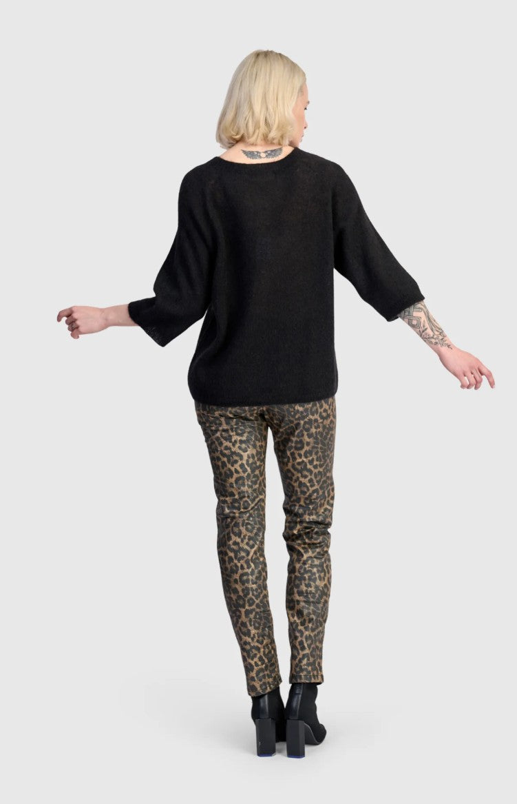 Alembika Black Core Pullover Sweater