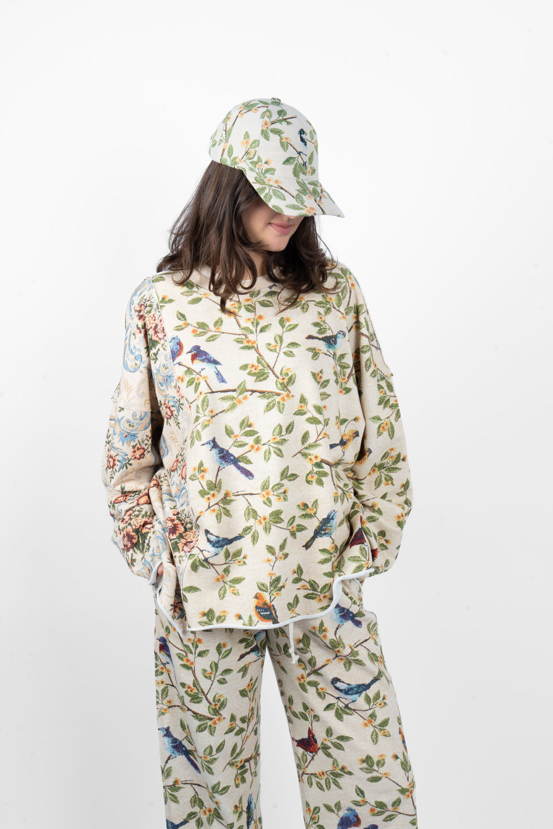 M.A. Dainty The Cap - Birds