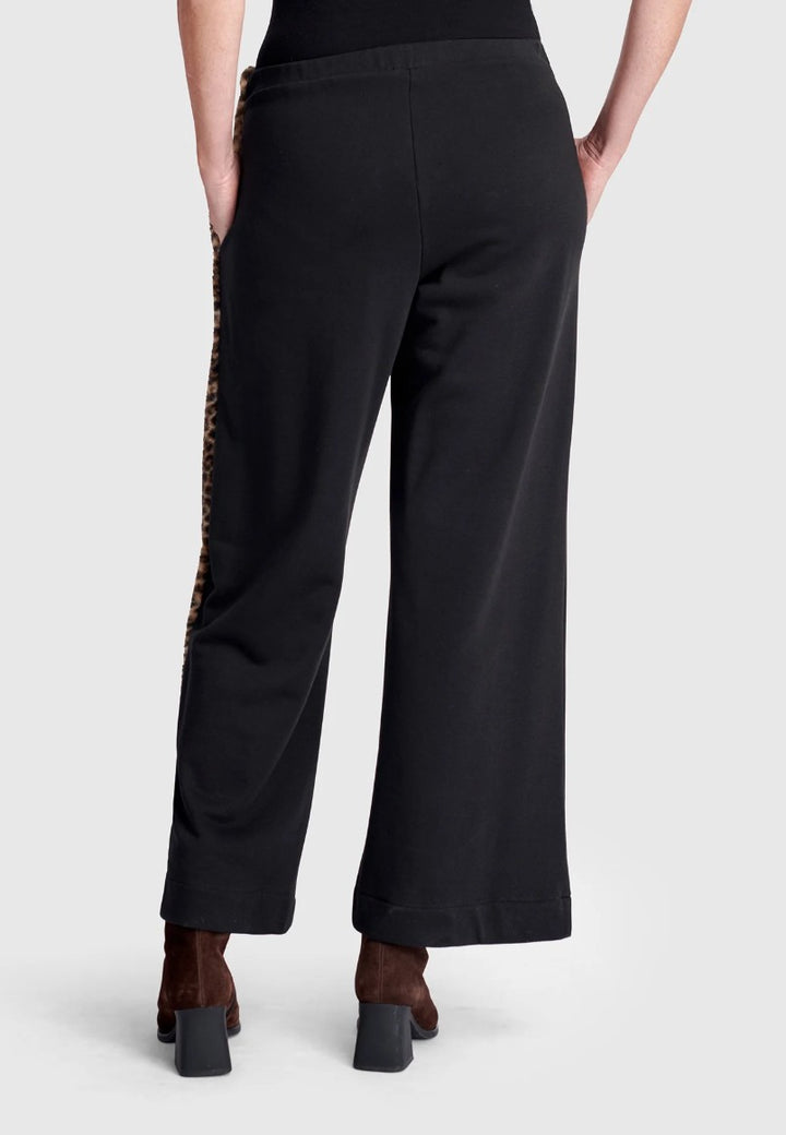 Alembika Urban Strut Relaxed Pants